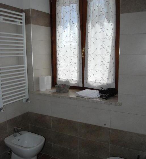 اتاق خانوادگی, Agriturismo Il Sagrato Di Assisi  Appartamenti,camere