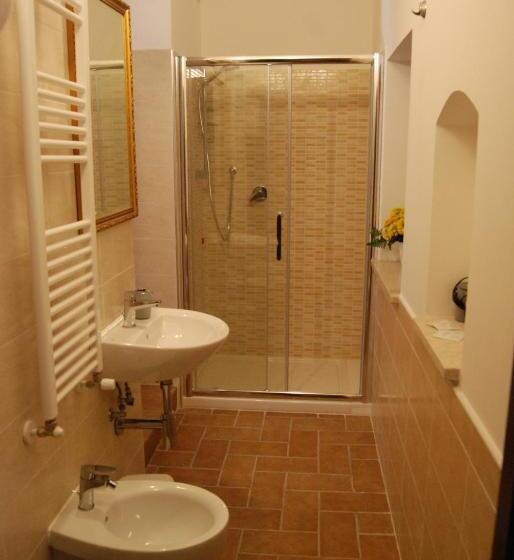 اتاق خانوادگی, Agriturismo Il Sagrato Di Assisi  Appartamenti,camere