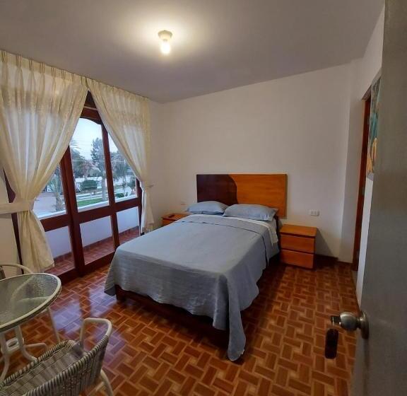 Quarto Estandar, El Capricho Paracas