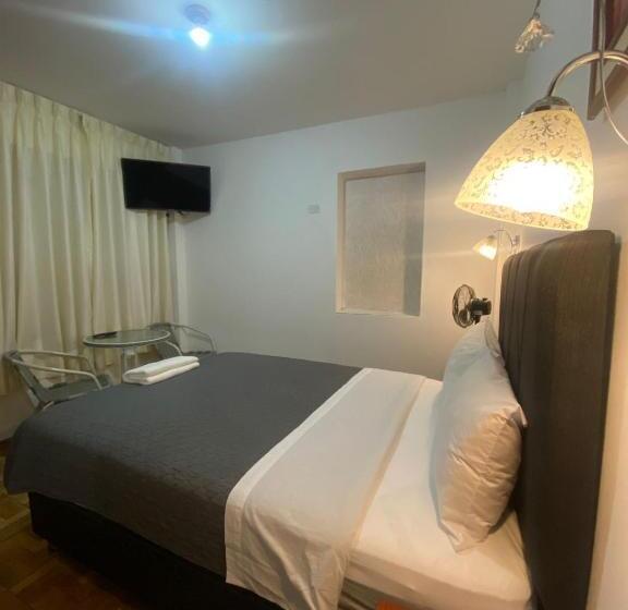Quarto Estandar, El Capricho Paracas