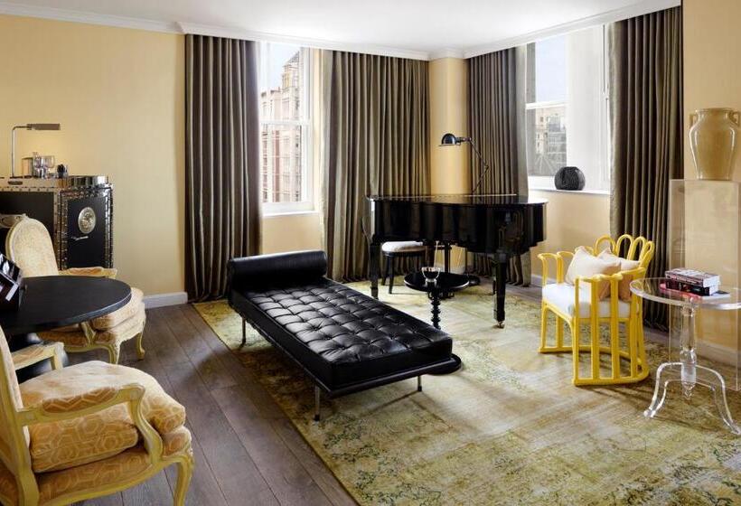 مجموعه ویستا شهر, Riggs Washington Dc
