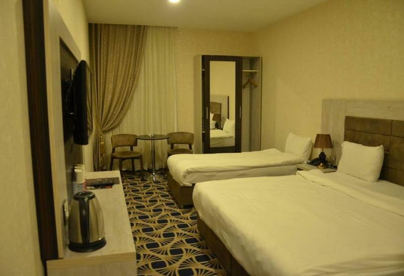 اتاق استاندارد سه نفره, Piano Hotel Baku