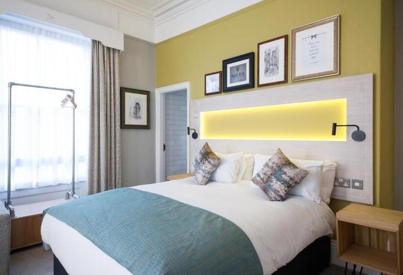 اتاق خانوادگی, The Calverley Arms By Innkeeper S Collection