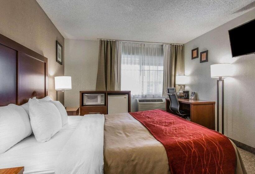 带大床的套房, Comfort Inn Yreka I 5