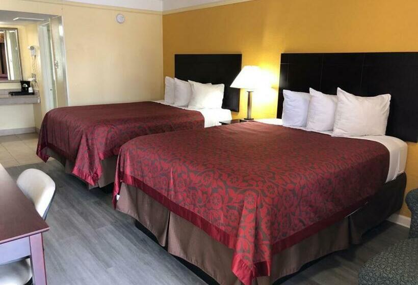 Quarto Estandar, Days Inn By Wyndham Gainesville