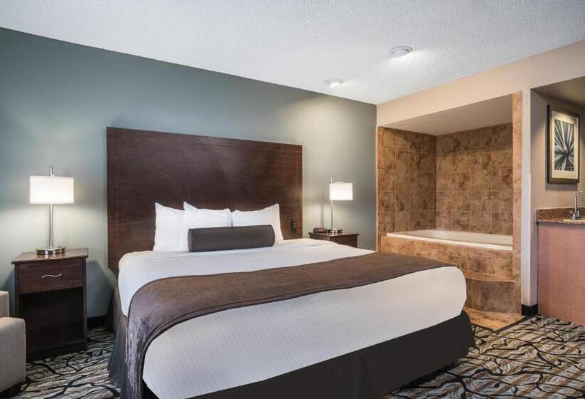 Номер бизнес-класса, Days Inn & Suites By Wyndham Wausau