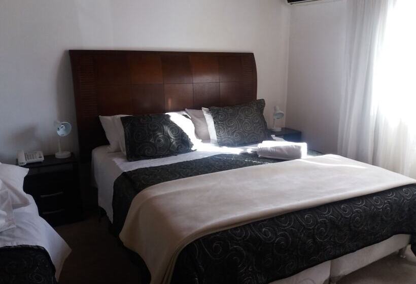 اتاق استاندارد سه نفره, Del Faro Punta Del Este