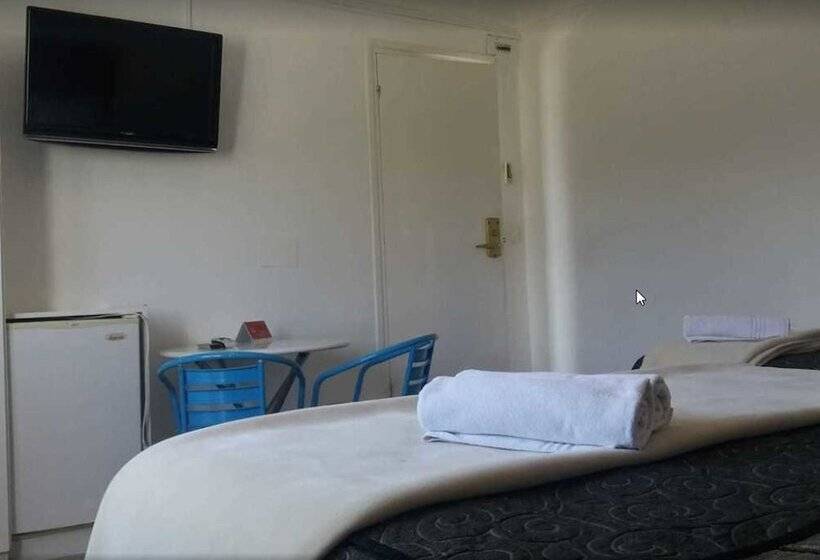 اتاق اکونومی, Del Faro Punta Del Este