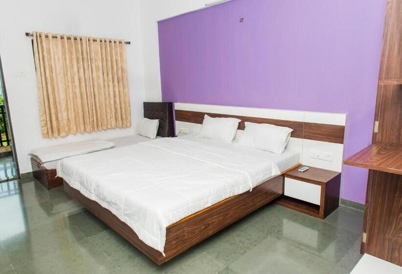 Номер Стандарт, Cocos Inn