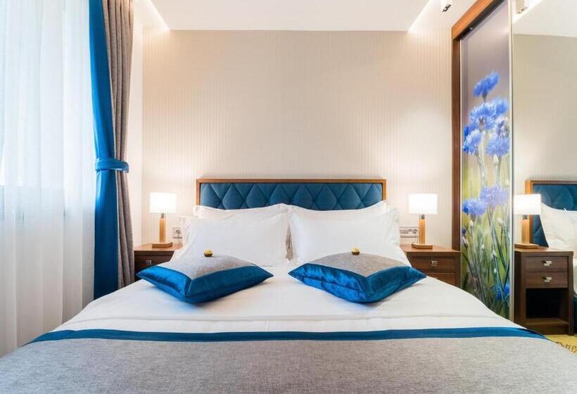 آپارتمان 1 خوابه با تراس, Buket Zlatibor