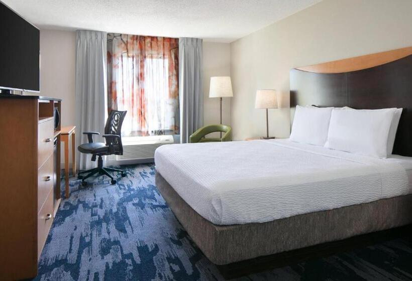 اتاق استاندارد با تخت بزرگ, Fairfield Inn Manhattan, Kansas