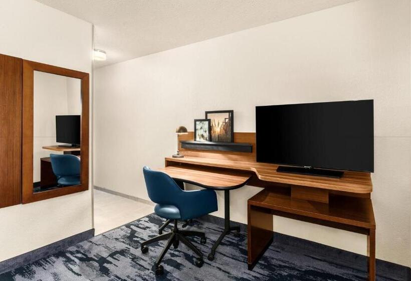 Suite Executive Lit King Size, Fairfield Inn & Suites By Marriott San Antonio Downtown/market Square