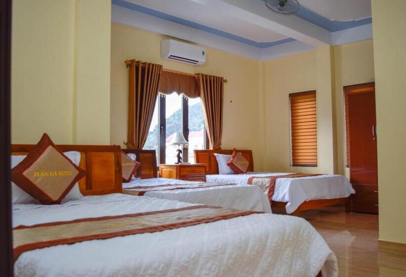 اتاق خانوادگی با چشم‌انداز کوه, Phong Nha Orient Homestay