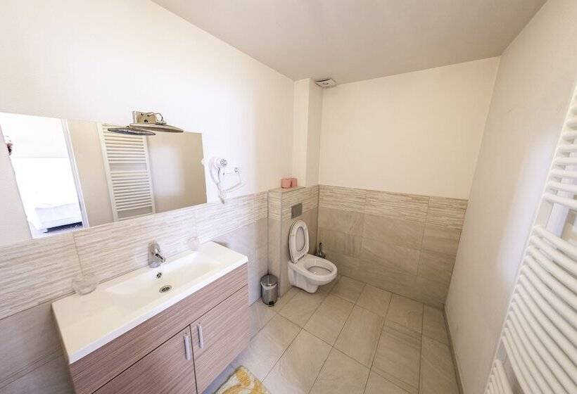 StandaardKamer, Pensiunea Schwartz