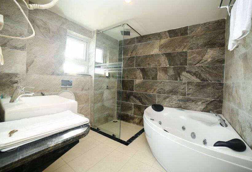 1 Bedroom Deluxe Apartment, White Himal
