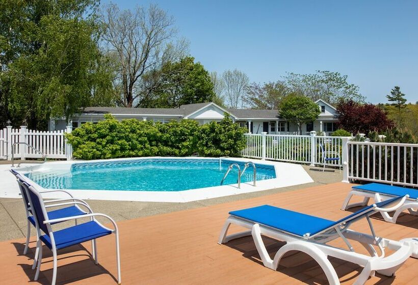 سوییت, Glen Cove Inn & Suites Rockport