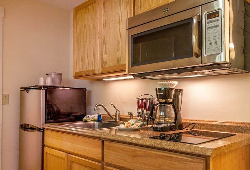 Люкс, Glen Cove Inn & Suites Rockport