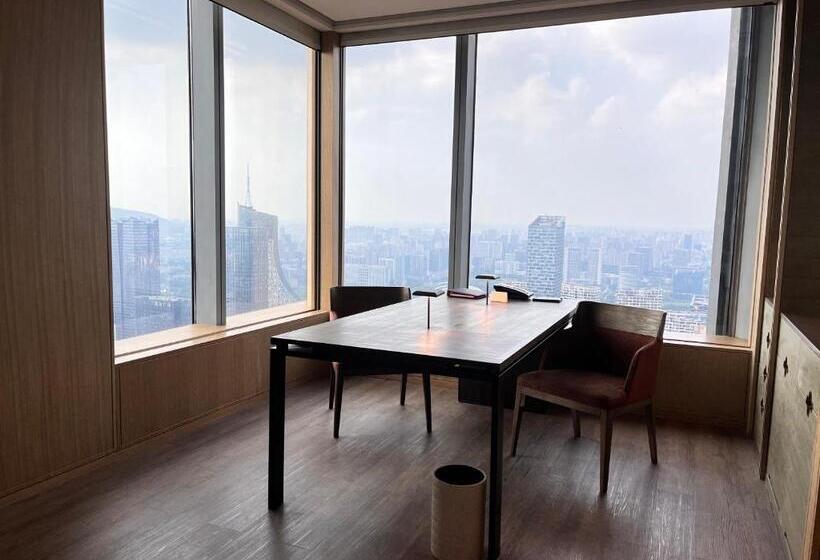 Люкс Повышенной Комфортности, Grand Hyatt Hefei