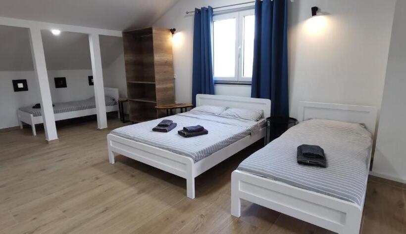 Suite with lake view, Villa Natali