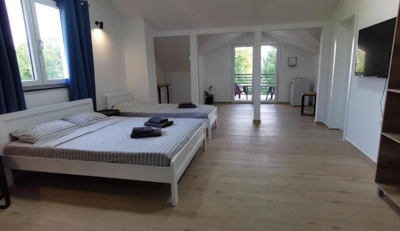 Suite with lake view, Villa Natali