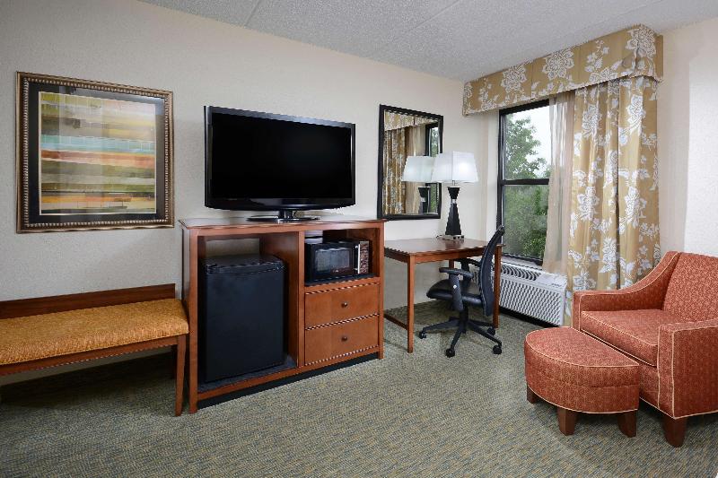 اتاق استاندارد با تخت بزرگ, Hampton Inn Raleigh Durham Airport