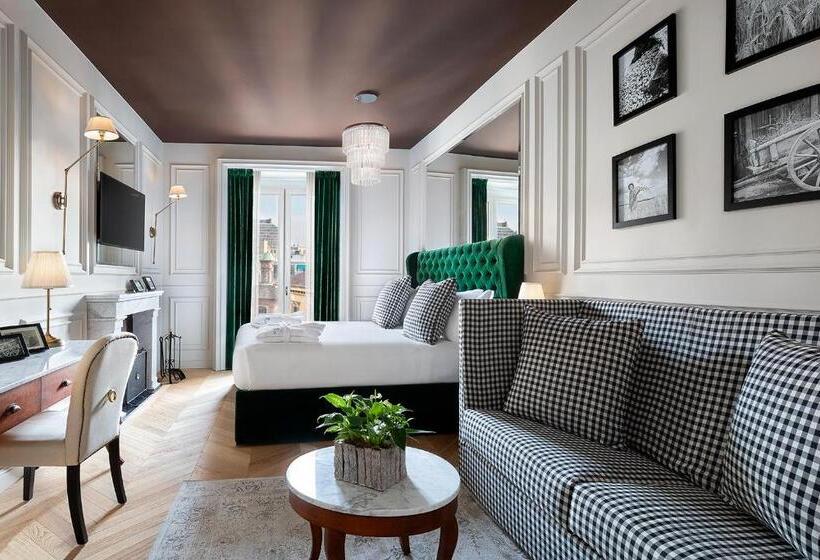 سوییت جونیور, Matilde Boutique