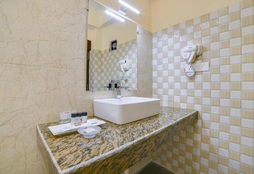 اتاق لوکس, Summit Khangri Karpo Retreat & Spa