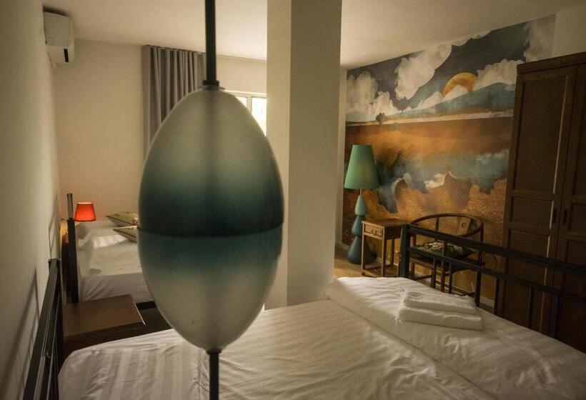 标准三人间, Vanilla Sky Boutique Hostel