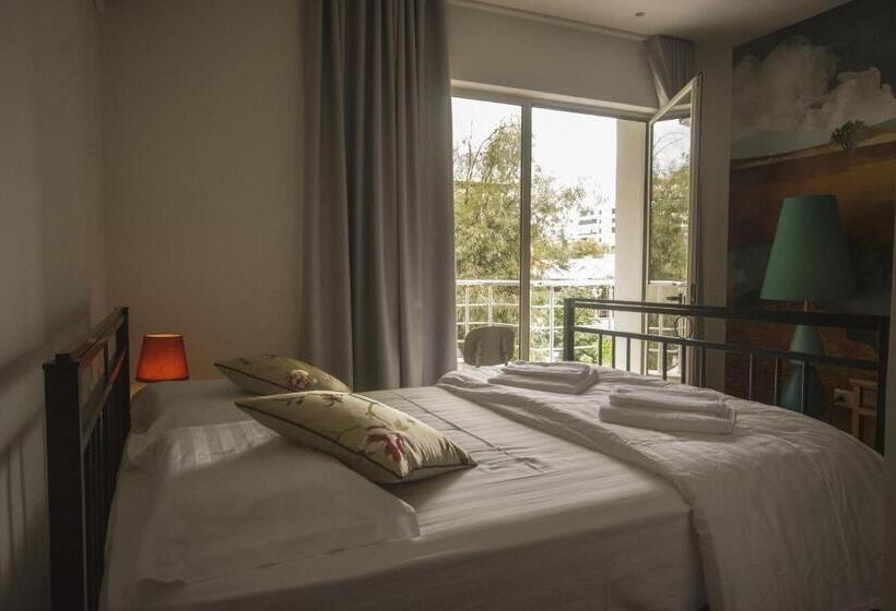 标准三人间, Vanilla Sky Boutique Hostel