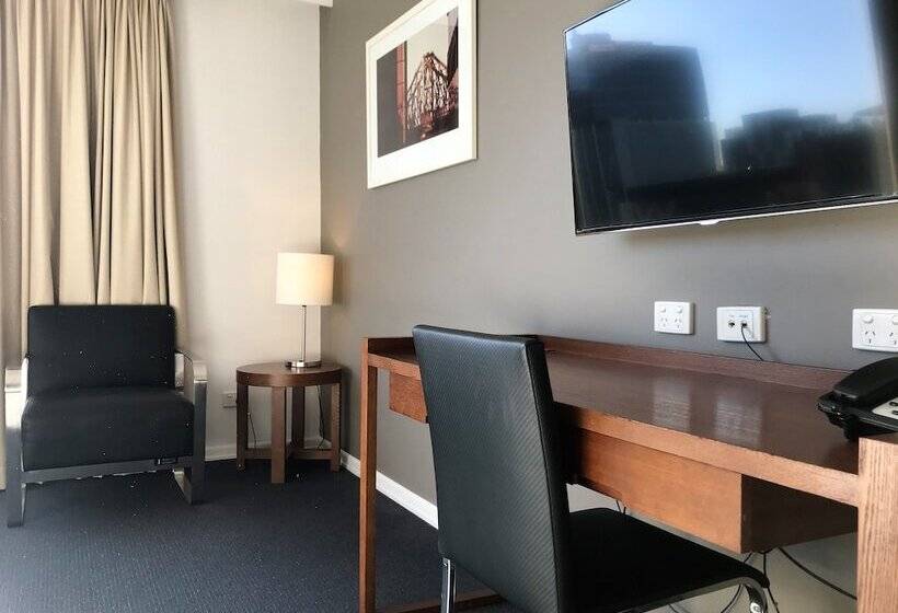 디럭스 스튜디오, Brisbane City Apartments Albert St