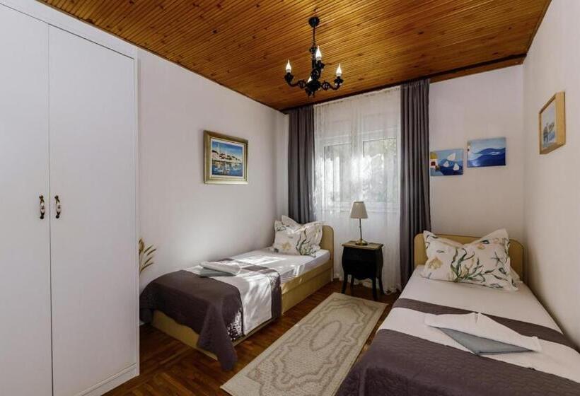 Апартаменты 1 Спальня Вид на Море, Barba In Trogir   Mittel Dalmatien