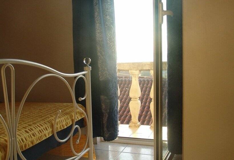Апартаменты 1 Спальня, Apartments Verka