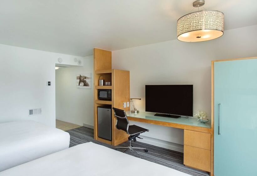 Номер Стандарт 2 Двуспальные Кровати, Grand Naniloa Hotel Hilo   A Doubletree By Hilton
