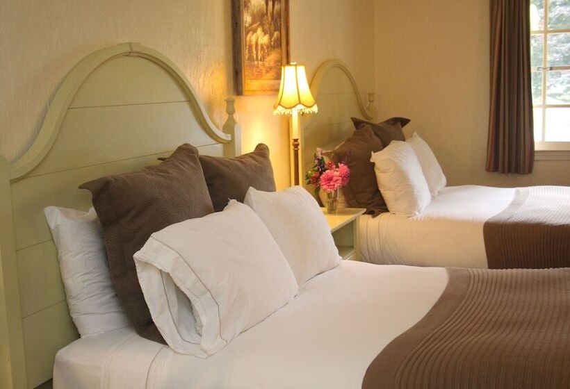 Номер Стандарт 2 Двуспальные Кровати, Hillwinds Inn   Blowing Rock
