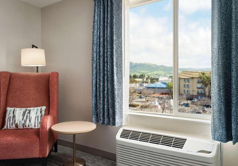 Номер Премиум, Hilton Garden Inn San Jose / Milpitas