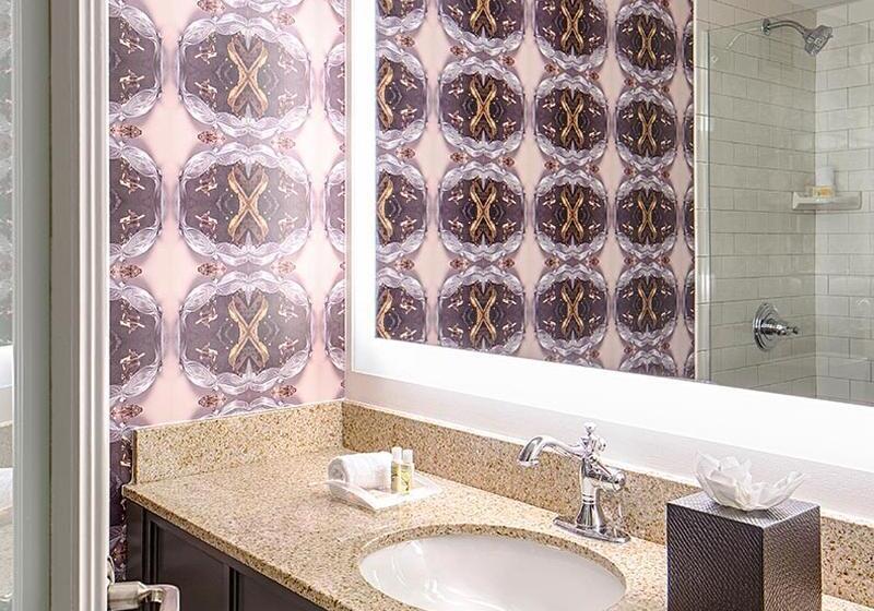 חדר סטנדרט מותאם לאדם עם מוגבלויות, Holiday Inn Hotel French Quarter Chateau Lemoyne, An Ihg