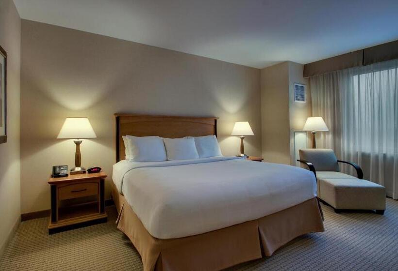 اتاق لوکس با تخت بزرگ, Hollywood Casino Bangor