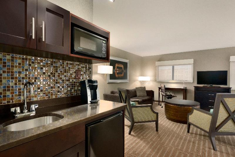 Люкс Кровать Кинг, Holiday Inn & Suites Duluth Downtown, An Ihg