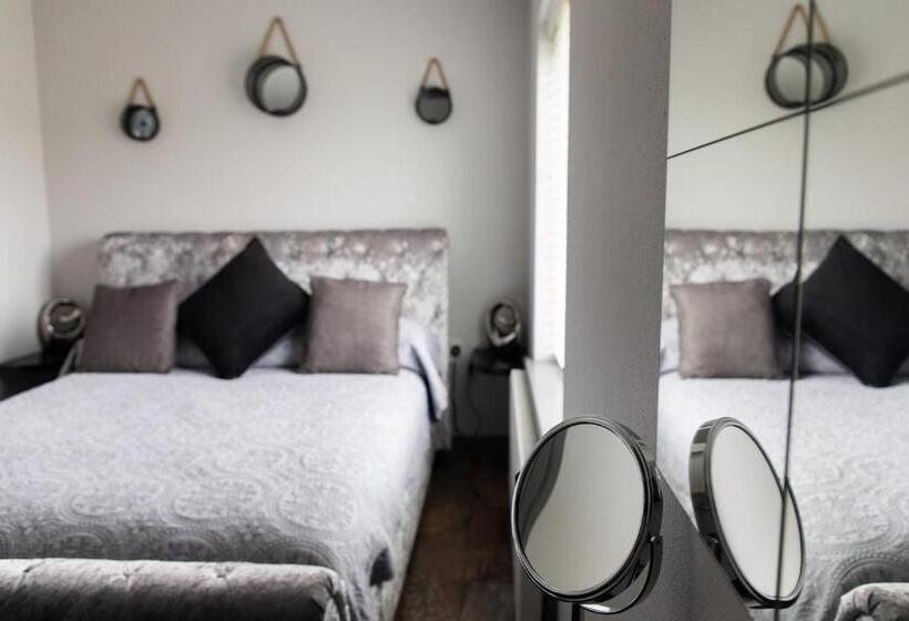 آپارتمان 1 خوابه همکف, Twin Peaks B&b