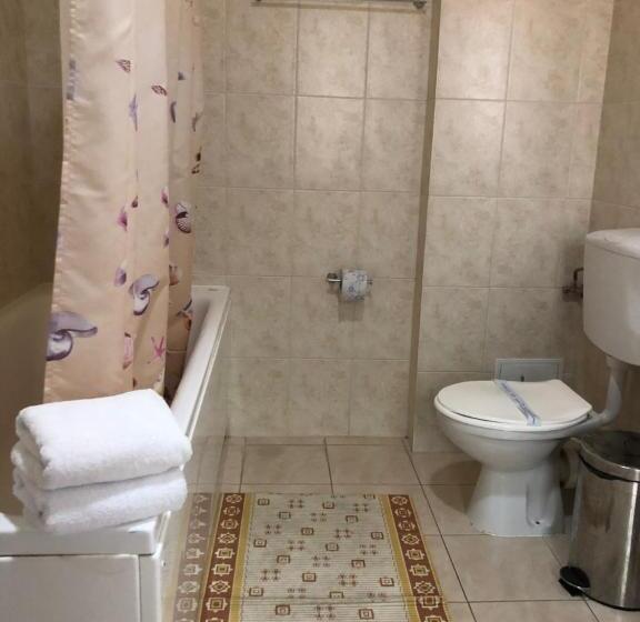 اتاق استاندارد سه نفره, Vila Cristalfrost