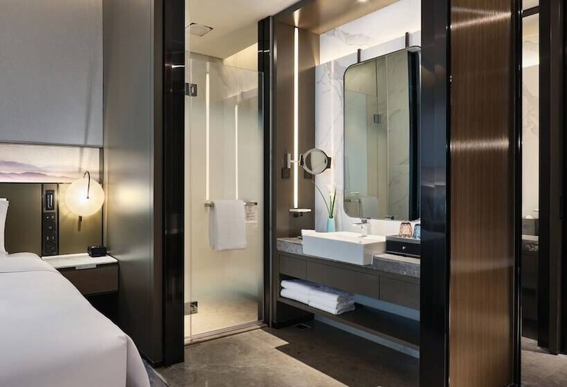 标准间, Crowne Plaza Wuhan Development Zone, An Ihg