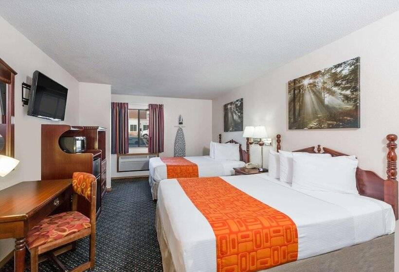 اتاق استاندارد با 2 تخت دوبل, Howard Johnson By Wyndham Wichita Airport