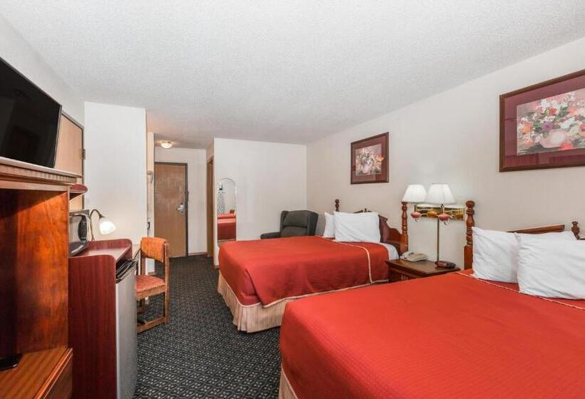 اتاق استاندارد با 2 تخت دوبل, Howard Johnson By Wyndham Wichita Airport