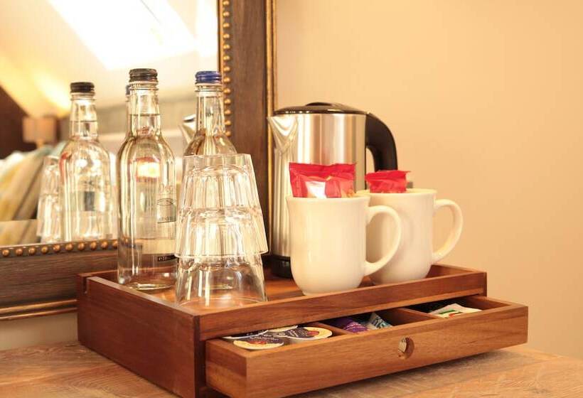 Quarto Estandar, Y Capel Guest House