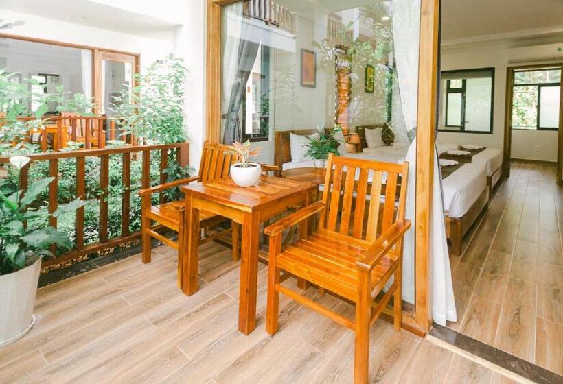 اتاق سوپریور سه تخته, La Nube Residence