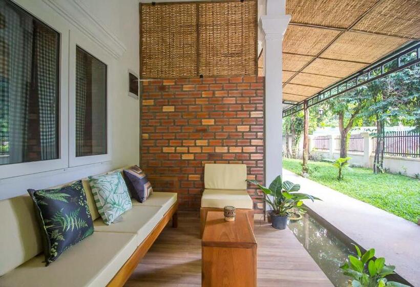 آپارتمان 1 خوابه با چشم‌انداز باغ, Angkor Dino Home