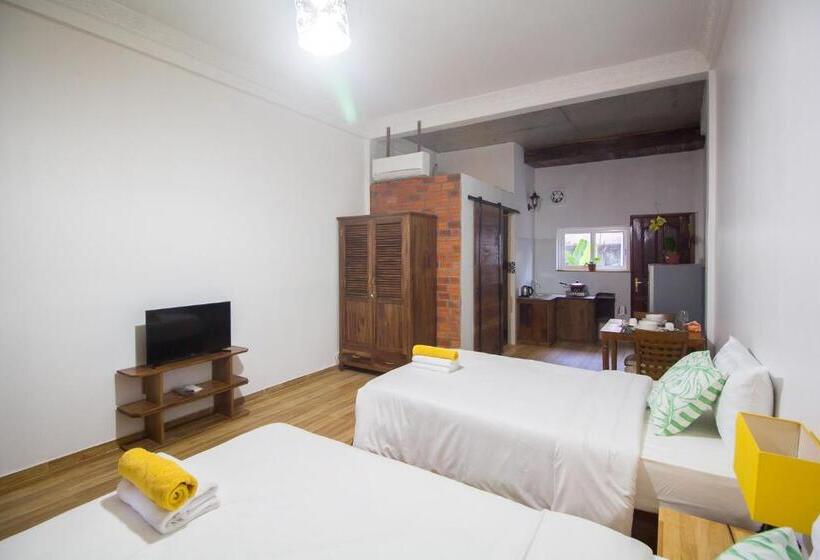 آپارتمان 1 خوابه با چشم‌انداز باغ, Angkor Dino Home