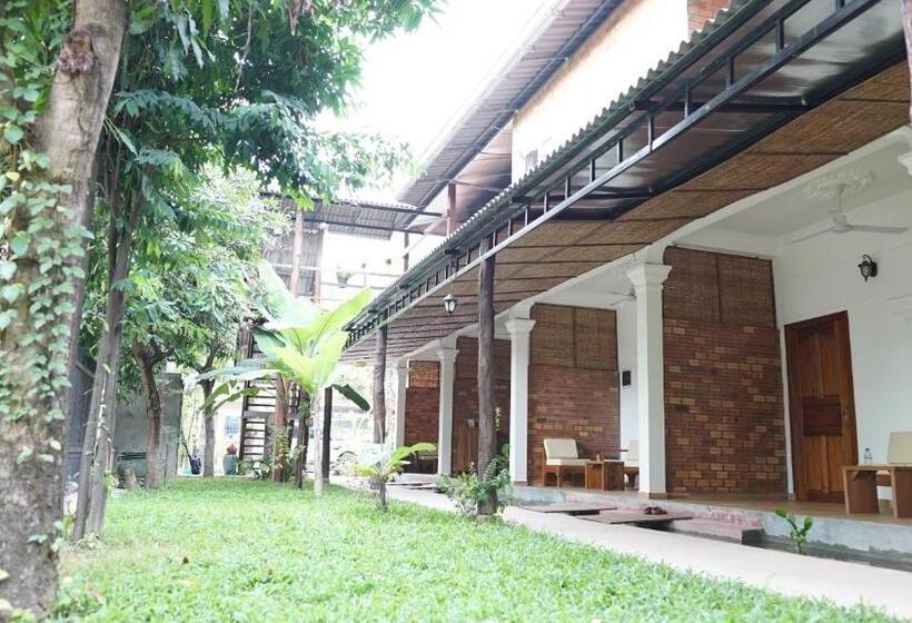 آپارتمان 1 خوابه با چشم‌انداز باغ, Angkor Dino Home