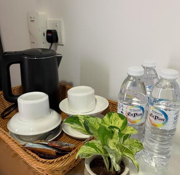 سوییت خانوادگی, Mclane Boutique