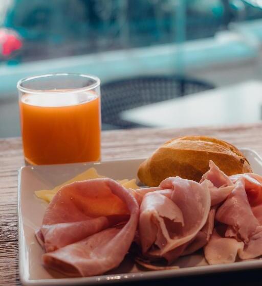 سوییت جونیور, Albergo Centrale